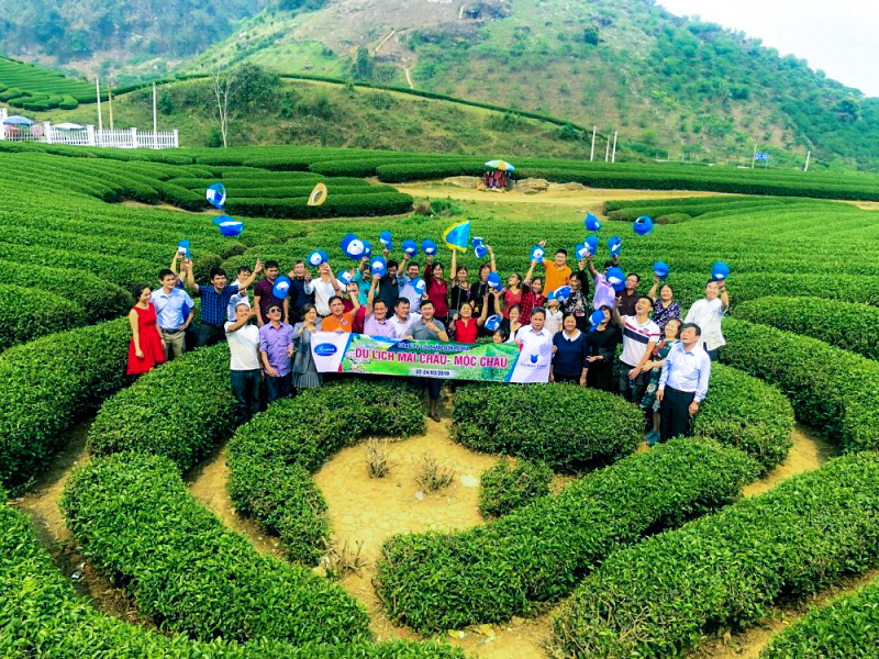 Khám Phá Nét Đẹp Văn Hóa Của Đồng Bào Dân Tộc Thái, H’mông Mùa Hoa Cải Trắng | 2 Ngày 1 Đêm - Ảnh 6 Khám Phá Nét Đẹp Văn Hóa Của Đồng Bào Dân Tộc Thái, H’mông Mùa Hoa Cải Trắng | 2 Ngày 1 Đêm - Ảnh 6