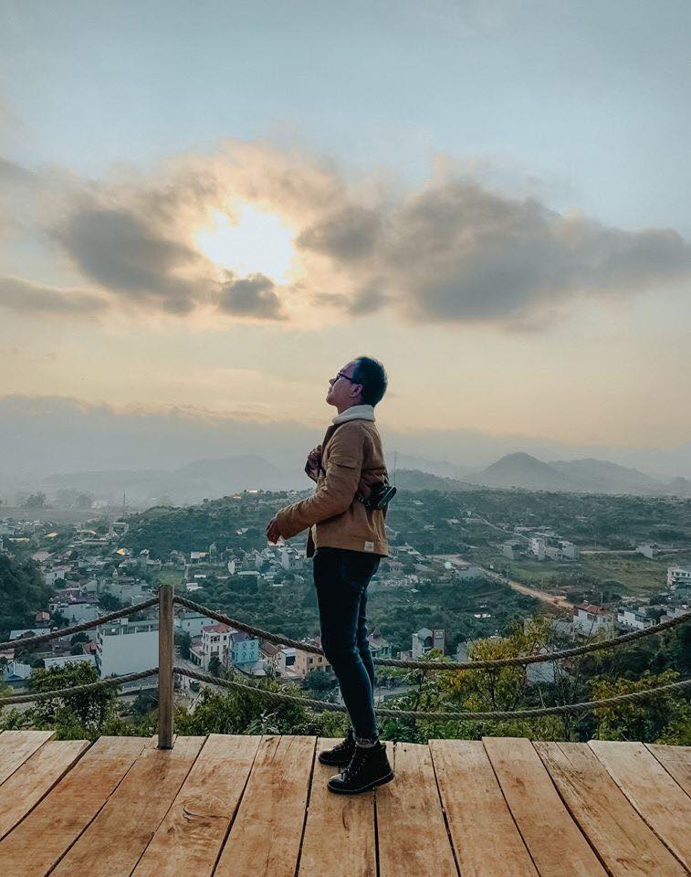 Ngày 1: Hà Nội - The November Mộc Châu - Vườn mận Mu Náu - Ảnh 3