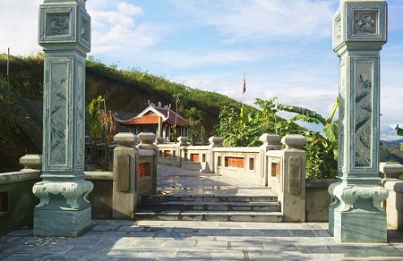 Đền thờ nàng Han