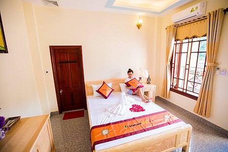 Khách Sạn Đồng Đen