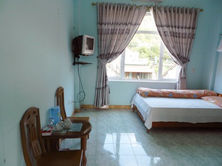 Khách Sạn Hương Sen