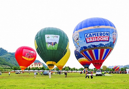 Lễ hội khinh khí cầu Quốc tế lần thứ 2 trên Cao nguyên Mộc Châu 2019
