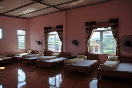 Nhà Nghỉ Trường Giang