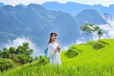 HÀ NỘI - MAI CHÂU - PÙ LUÔNG - SUỐI CÁ THẦN