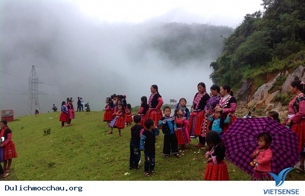 Ngày Quốc khánh - ngày Tết của của dân tộc Mông - Ảnh 1 Ngày Quốc khánh - ngày Tết của của dân tộc Mông - Ảnh 1