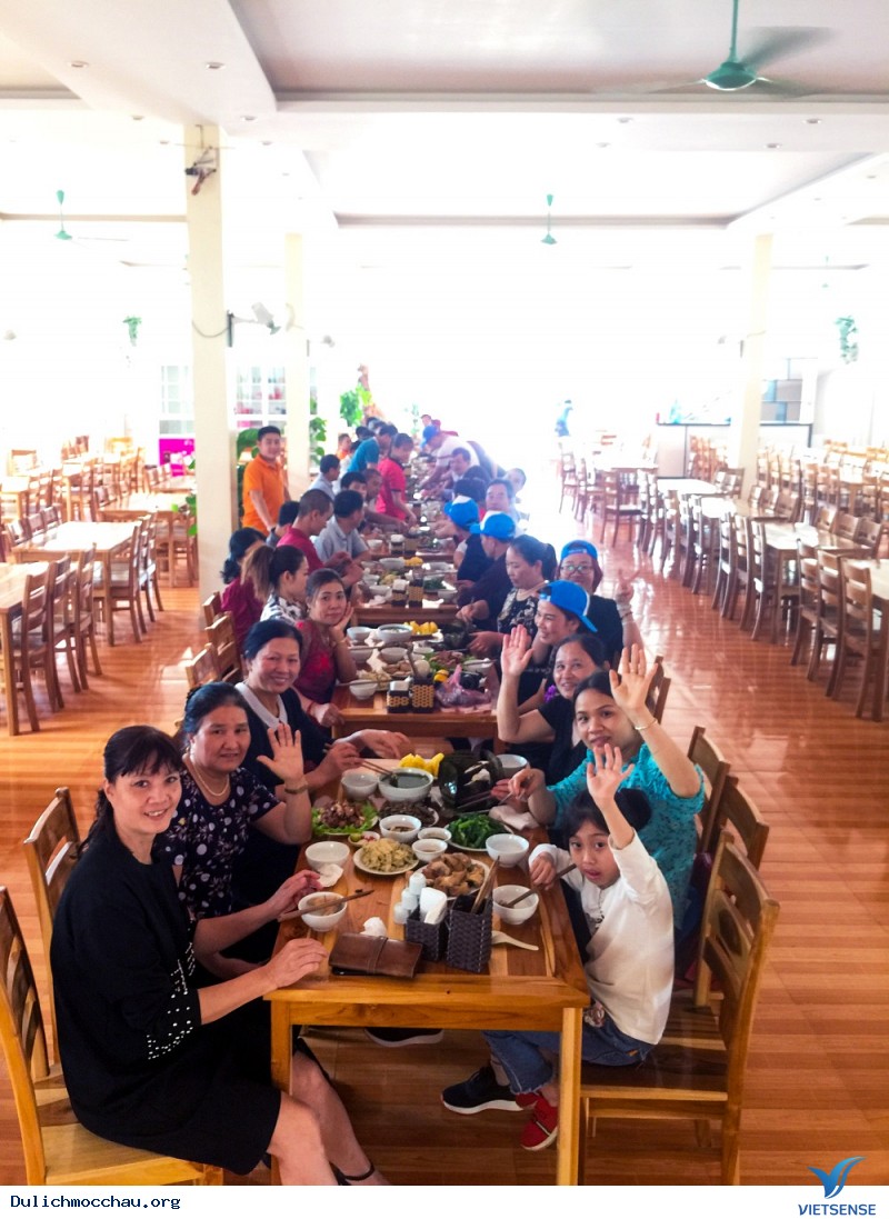 Đoàn Công Ty Sơn Roma Tham Quan Mai Châu - Mộc Châu Ngày 22-24/3 - Ảnh 10 Đoàn Công Ty Sơn Roma Tham Quan Mai Châu - Mộc Châu Ngày 22-24/3 - Ảnh 10