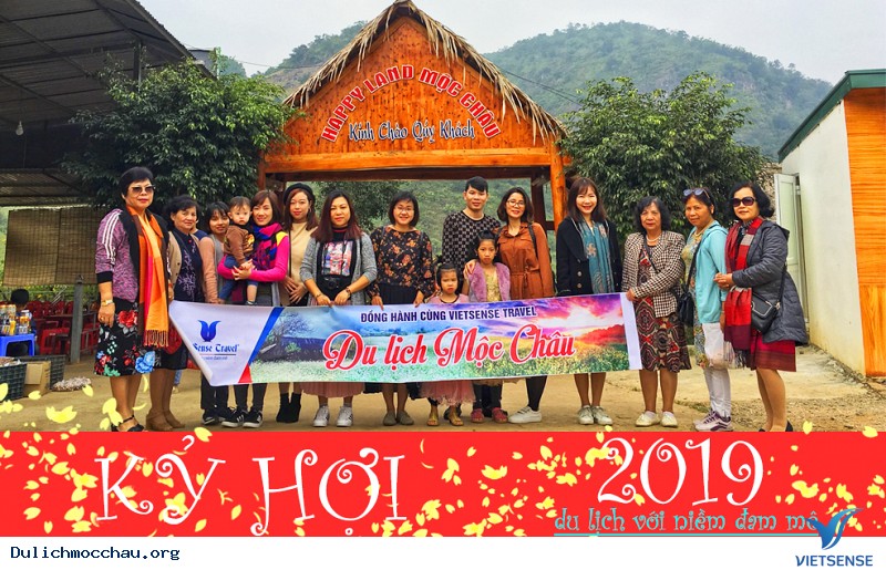 Du xuân ngày tết trên đất Mộc Châu với Happy Land - Ảnh 1