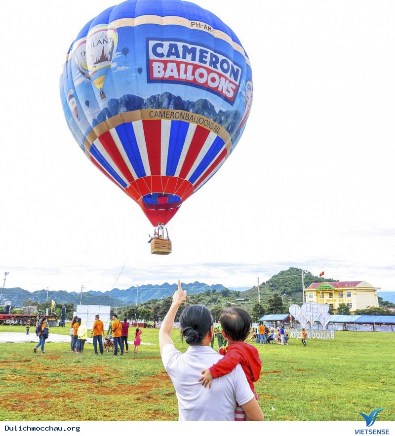 Lễ hội khinh khí cầu Quốc tế lần thứ 2 trên Cao nguyên Mộc Châu - Ảnh 3