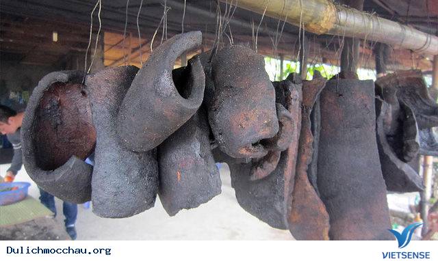 Cách làm và thưởng thức thịt trâu gác bếp - Ảnh 1 Cách làm và thưởng thức thịt trâu gác bếp - Ảnh 1