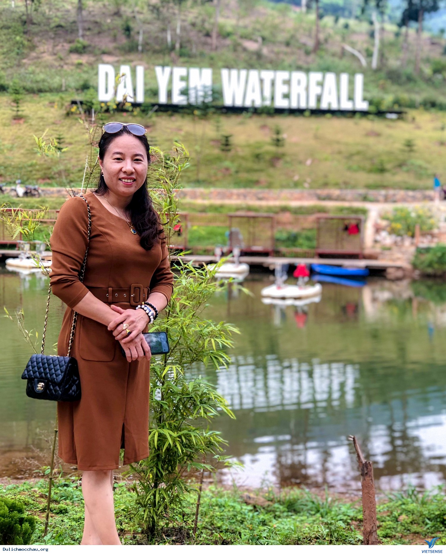 Đoàn khách thăm quan Mai Châu - Mộc Châu 23-24/11 - Ảnh 9 Đoàn khách thăm quan Mai Châu - Mộc Châu 23-24/11 - Ảnh 9