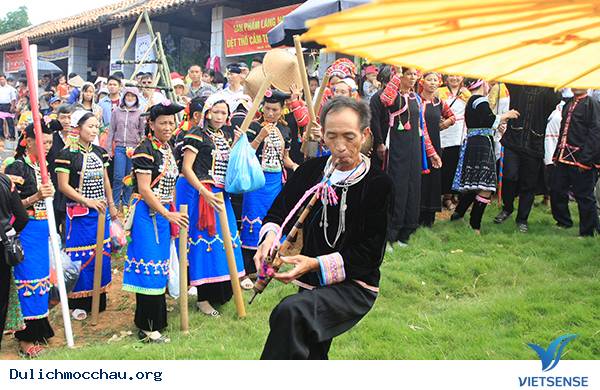 Đón tết độc lập 02/09 cùng người Mông tại Mộc Châu - Ảnh 3