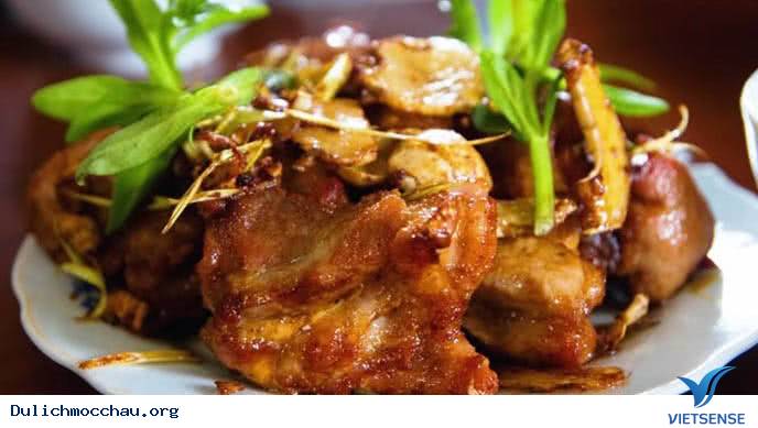 hành trình Mộc Châu mà chưa ăn bê chao thì sai lầm - Ảnh 1 hành trình Mộc Châu mà chưa ăn bê chao thì sai lầm - Ảnh 1