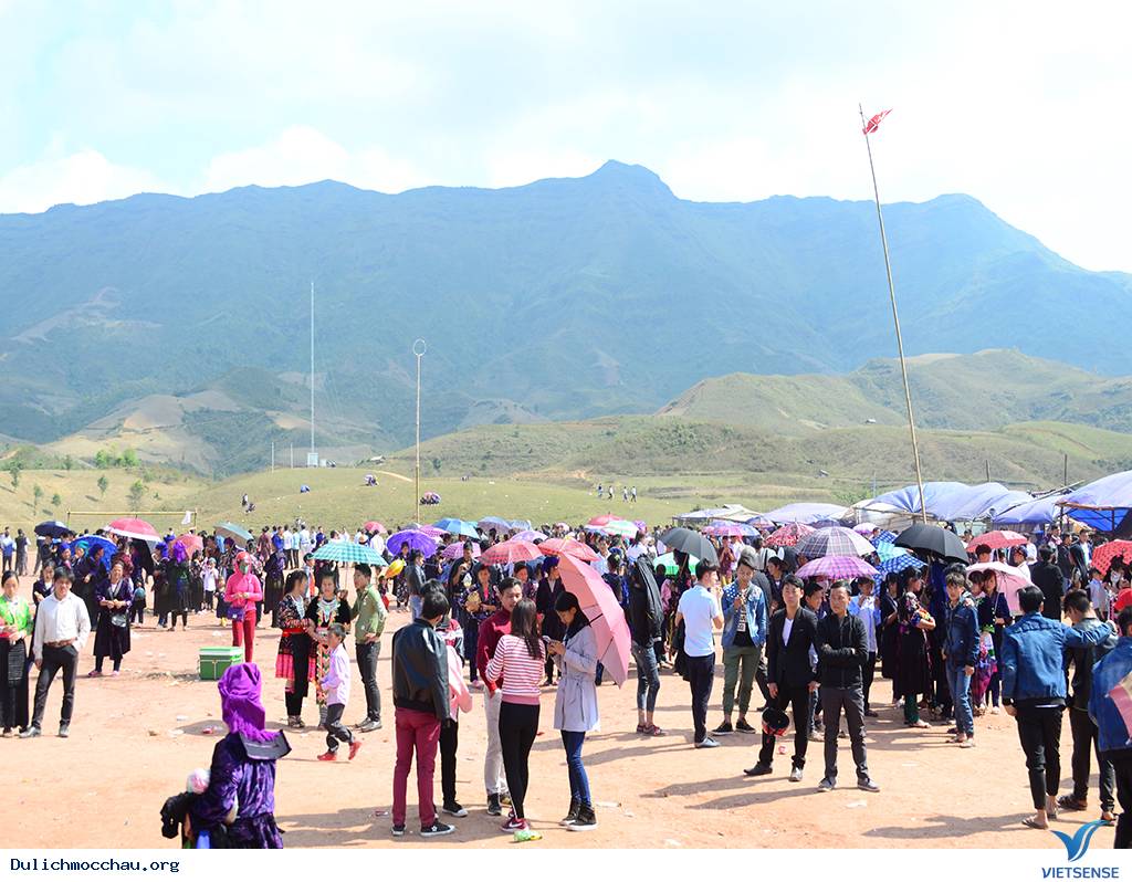 Tưng Bừng Lễ Hội Cùng Tết Độc Lập Người Mông - Ảnh 1