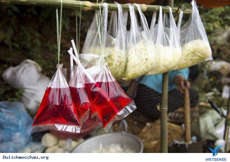 Ghé thăm chợ Lào trên cửa khẩu Lóng Sập - Ảnh 4 Ghé thăm chợ Lào trên cửa khẩu Lóng Sập - Ảnh 4