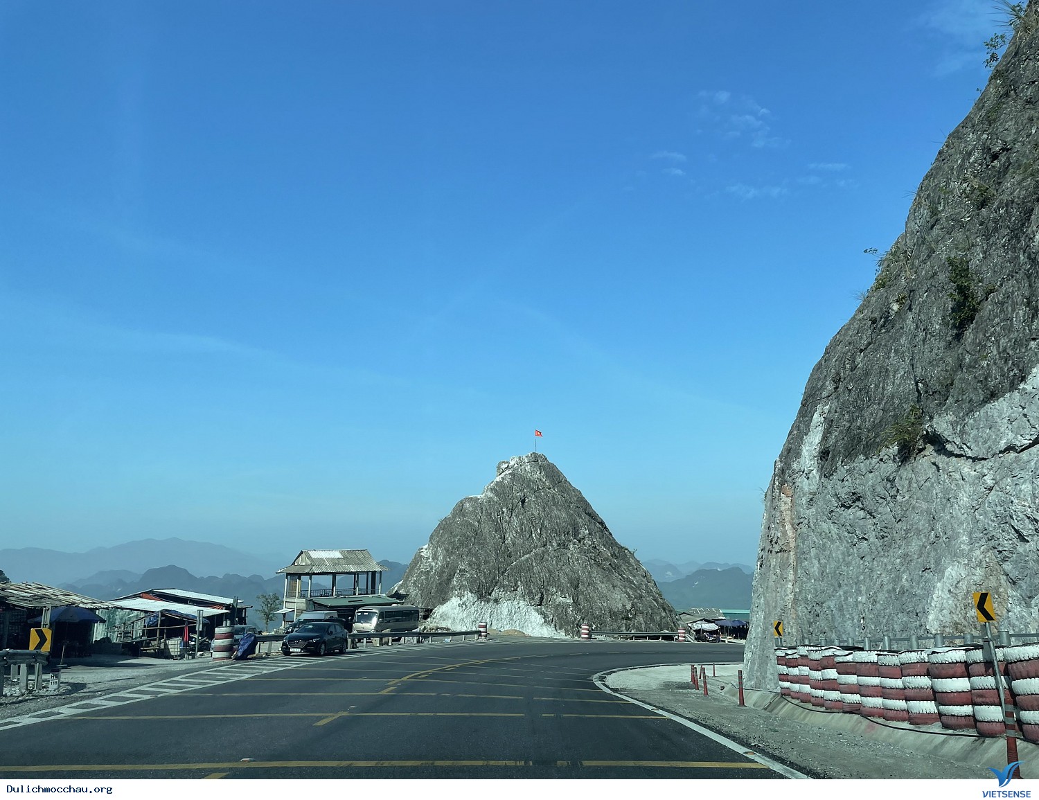 Hà Nội - Thung Nhuối, Thung Khe - Mai Châu - bản Lác/bản Poom Cọng Hà Nội - Thung Nhuối, Thung Khe - Mai Châu - bản Lác/bản Poom Cọng