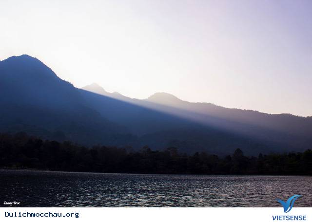 Hình Ảnh Đất Nước Việt Nam Qua Ống Kính Nhiếp Ảnh Gia Pháp - Ảnh 7 Hình Ảnh Đất Nước Việt Nam Qua Ống Kính Nhiếp Ảnh Gia Pháp - Ảnh 7