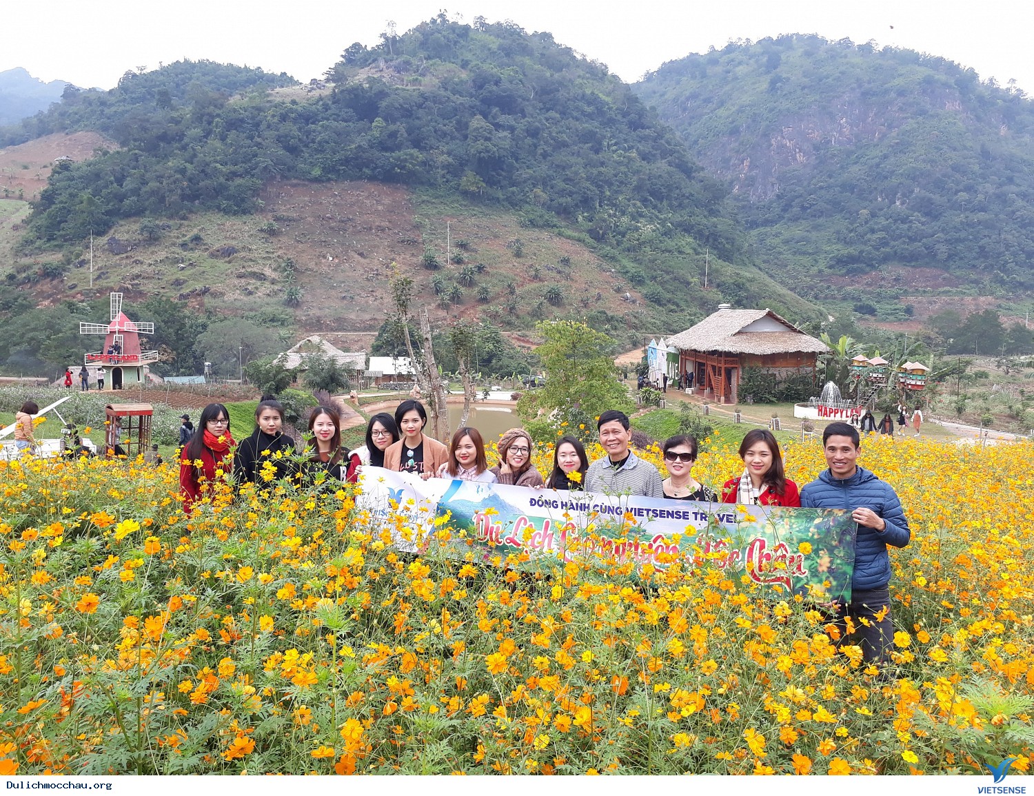 Hình Ảnh Đoàn Mai Châu - Mộc Châu Khởi Hành Ngày 25 - 26/11/2017 - Ảnh 9 Hình Ảnh Đoàn Mai Châu - Mộc Châu Khởi Hành Ngày 25 - 26/11/2017 - Ảnh 9
