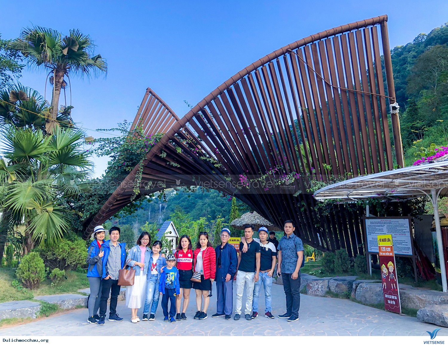 Hình Ảnh Đoàn Chương trình Mai Châu - Mộc Châu 16-17/11 - Ảnh 1