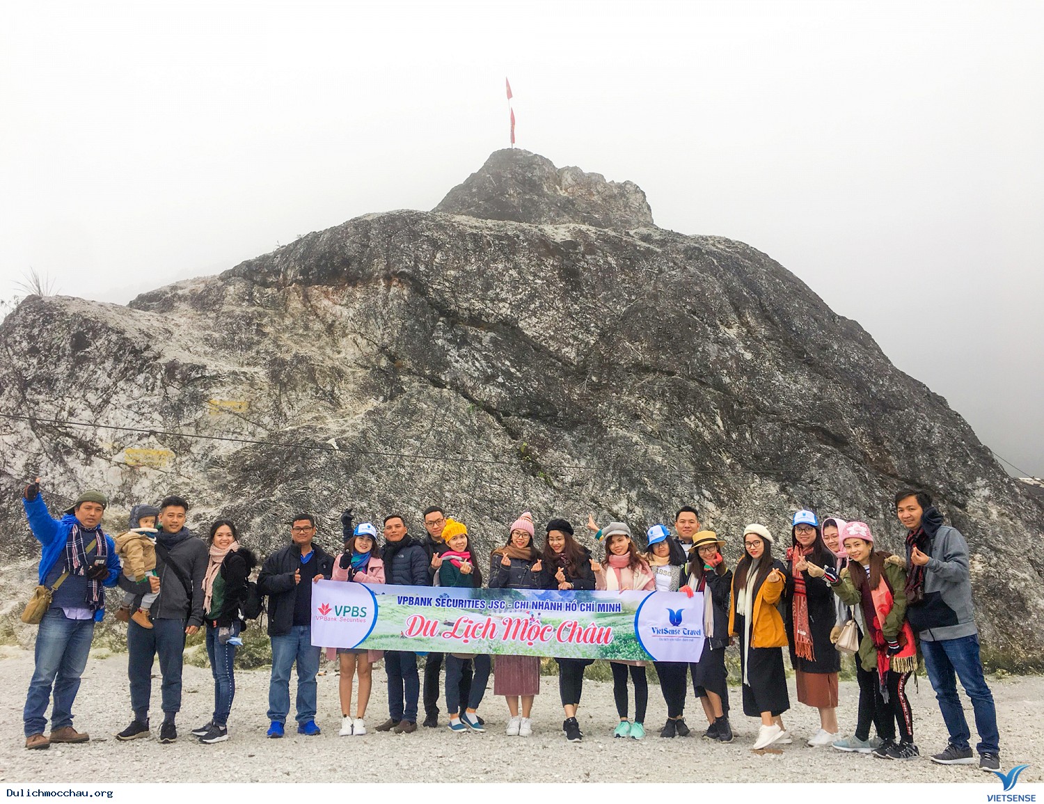 Hình Ảnh Đoàn chương trình Mộc Châu Tháng 12 - Ảnh 3 Hình Ảnh Đoàn chương trình Mộc Châu Tháng 12 - Ảnh 3