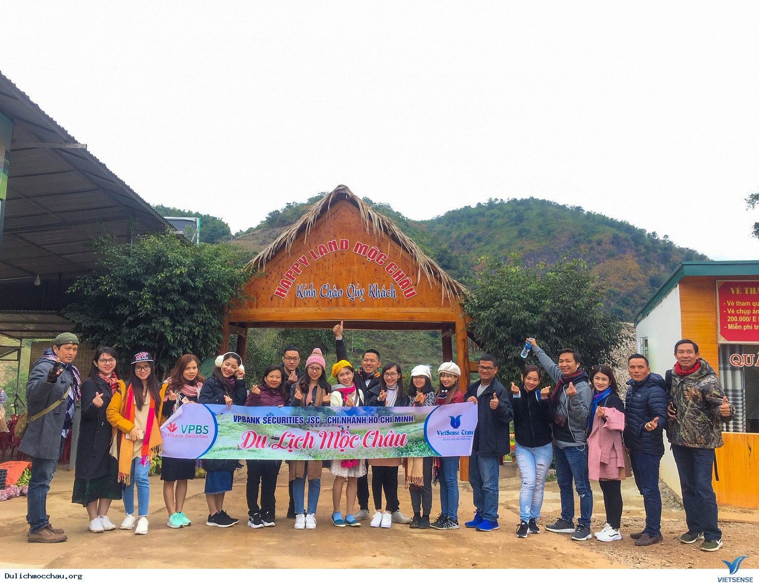 Hình Ảnh Đoàn chương trình Mộc Châu Tháng 12 - Ảnh 2 Hình Ảnh Đoàn chương trình Mộc Châu Tháng 12 - Ảnh 2