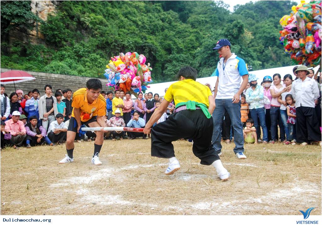 Lên Mộc Châu Khám Phá Chợ Tình Tết Độc Lập - Ảnh 3