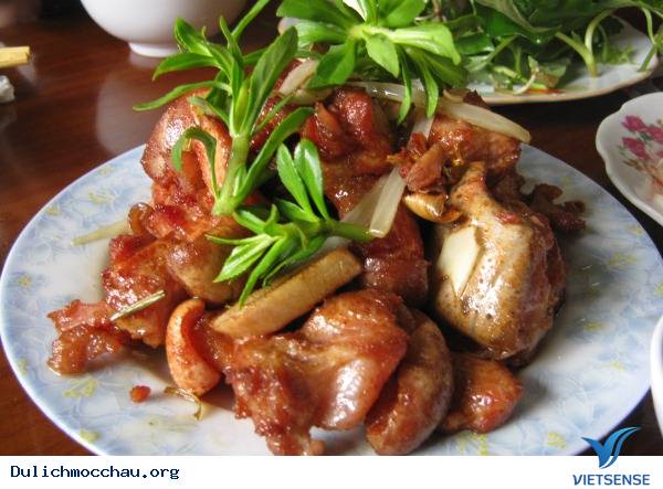 Lên Mộc Châu Thưởng Thức Đặc Sản Ngày Đông - Ảnh 3 Lên Mộc Châu Thưởng Thức Đặc Sản Ngày Đông - Ảnh 3