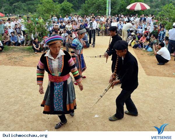 Ngày Hội Xuân Các Sắc Màu Văn Hóa Việt Nam - Ảnh 1 Ngày Hội Xuân Các Sắc Màu Văn Hóa Việt Nam - Ảnh 1