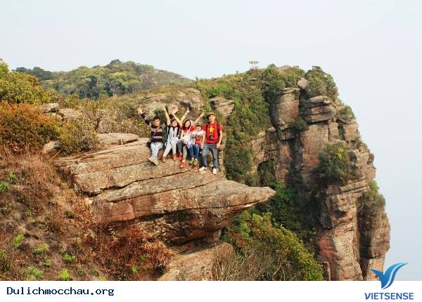 Đỉnh núi Pha Luông Đỉnh núi Pha Luông