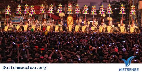 Những Lễ Hội Sôi Động Diễn Ra Vào Tháng 5 - Ảnh 4