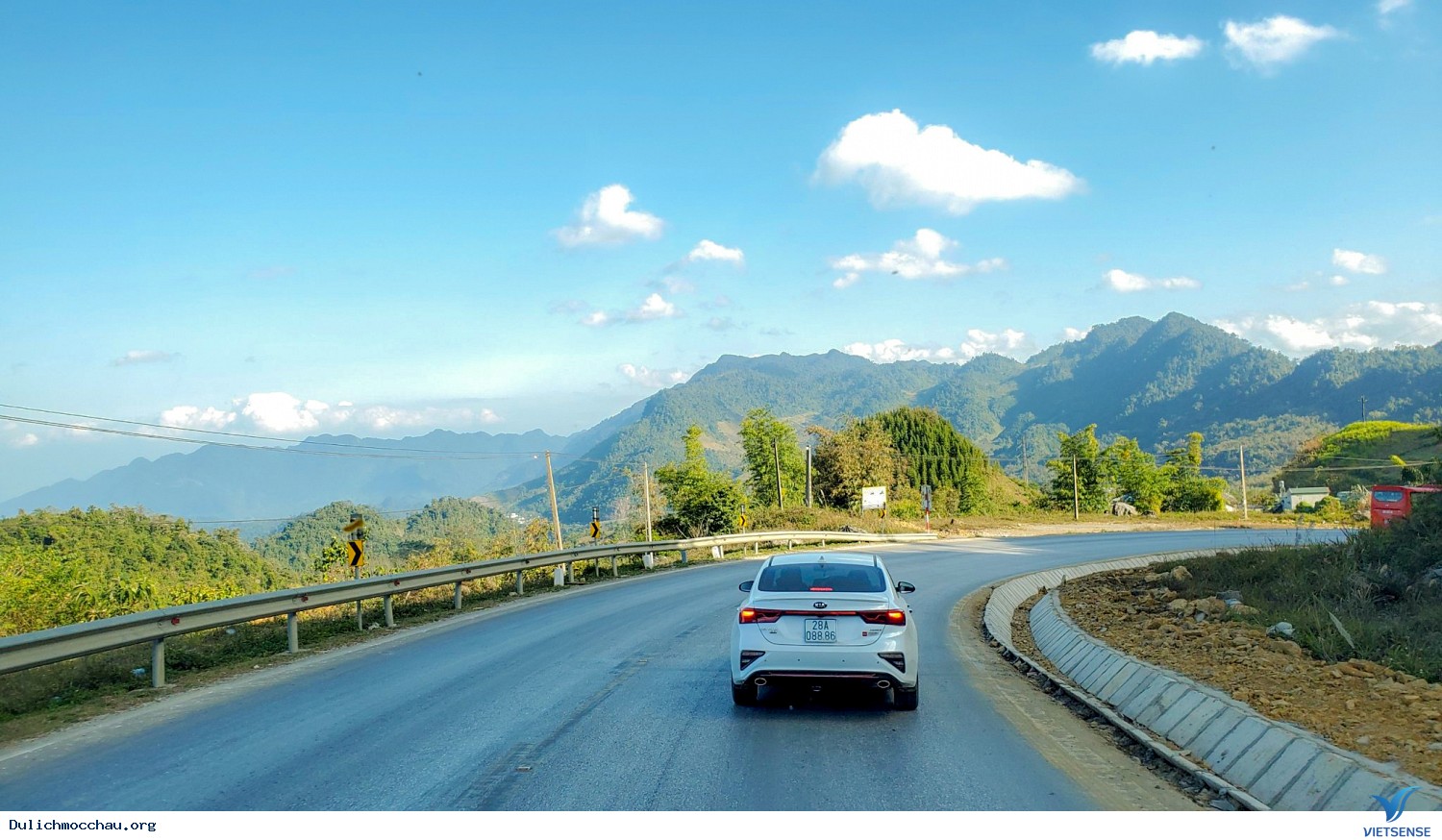 Chương trình Mai Châu - Mộc Châu Hành Trình 14-15/12 - Ảnh 10 Chương trình Mai Châu - Mộc Châu Hành Trình 14-15/12 - Ảnh 10