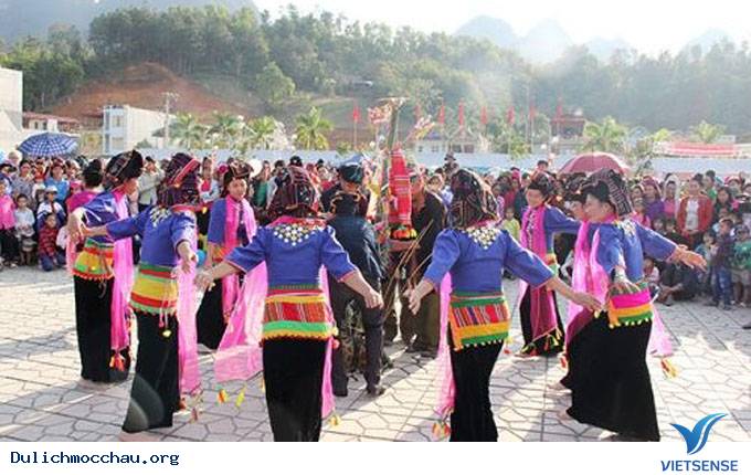 Tuần Lễ Văn Hóa - Du Lịch Tỉnh Sơn La Năm 2018 Tại Mộc Châu - Ảnh 1 Tuần Lễ Văn Hóa - Du Lịch Tỉnh Sơn La Năm 2018 Tại Mộc Châu - Ảnh 1