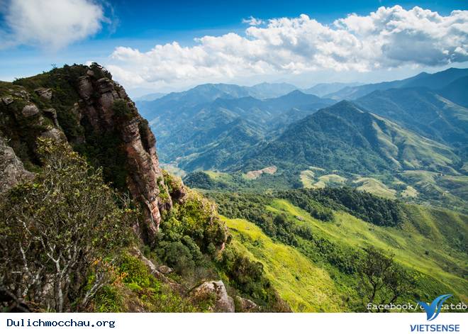Vẻ Đẹp Hùng Vĩ Trên Đỉnh Pha Luông Ở Mộc Châu - Ảnh 5 Vẻ Đẹp Hùng Vĩ Trên Đỉnh Pha Luông Ở Mộc Châu - Ảnh 5